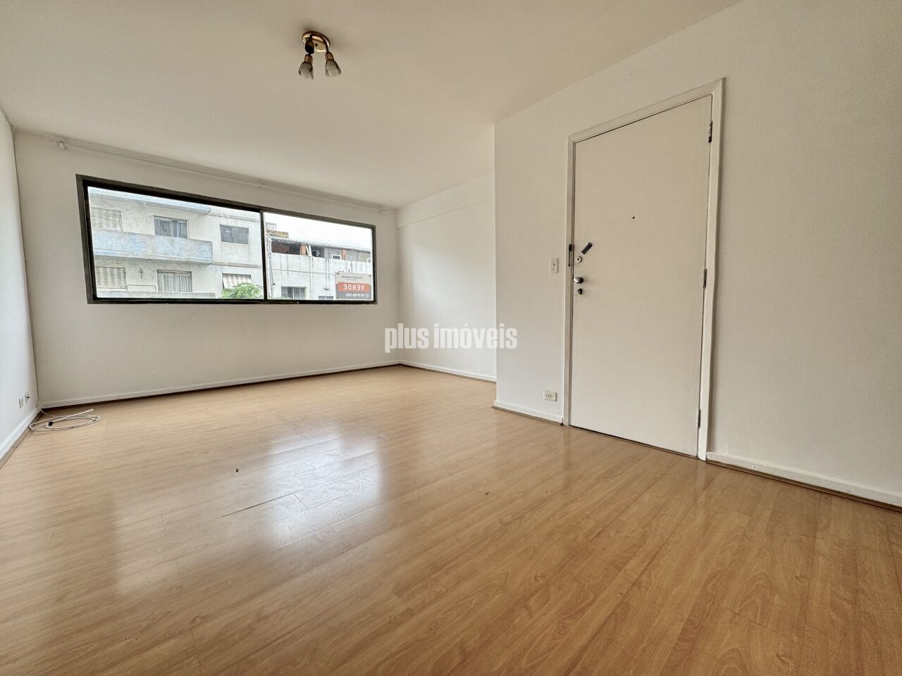 Apartamento à venda com 2 quartos, 80m² - Foto 1
