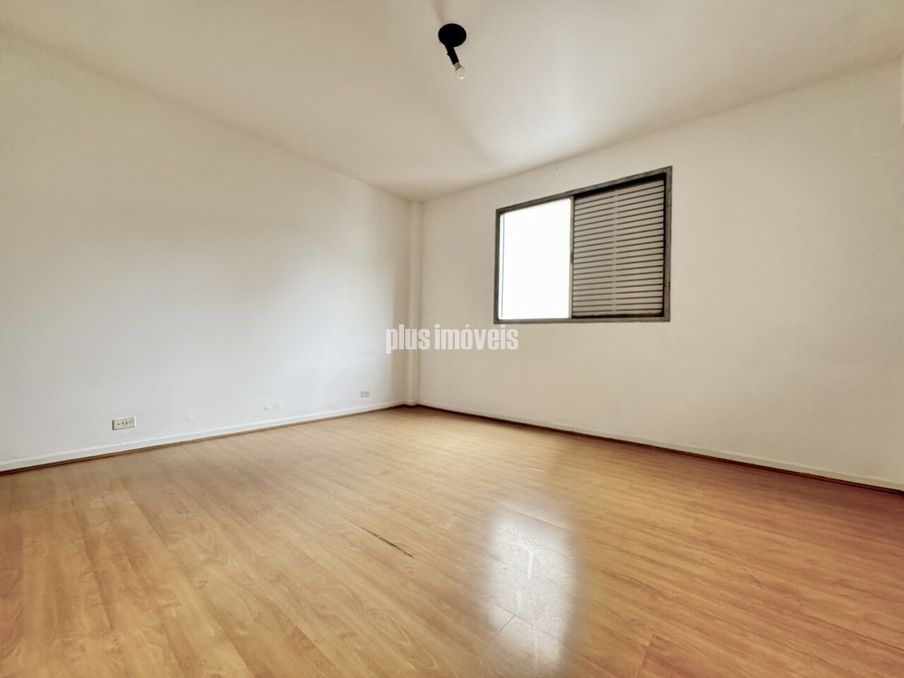 Apartamento à venda com 2 quartos, 80m² - Foto 9