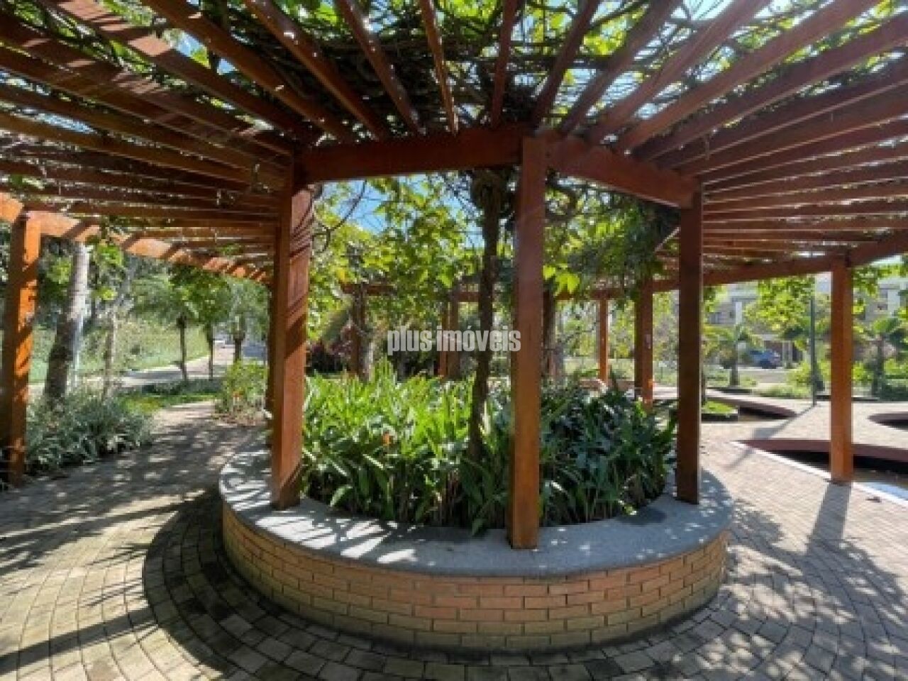 Casa de Condomínio à venda com 5 quartos, 458m² - Foto 4