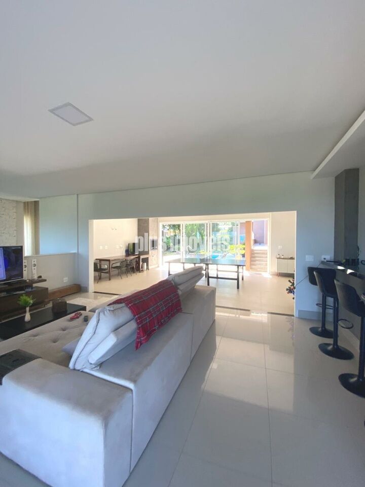 Casa de Condomínio à venda com 3 quartos, 381m² - Foto 5