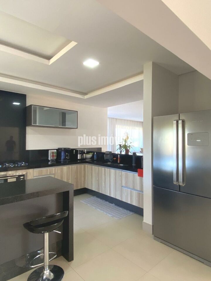 Casa de Condomínio à venda com 3 quartos, 381m² - Foto 20