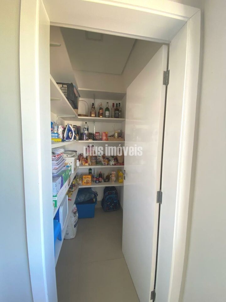 Casa de Condomínio à venda com 3 quartos, 381m² - Foto 35