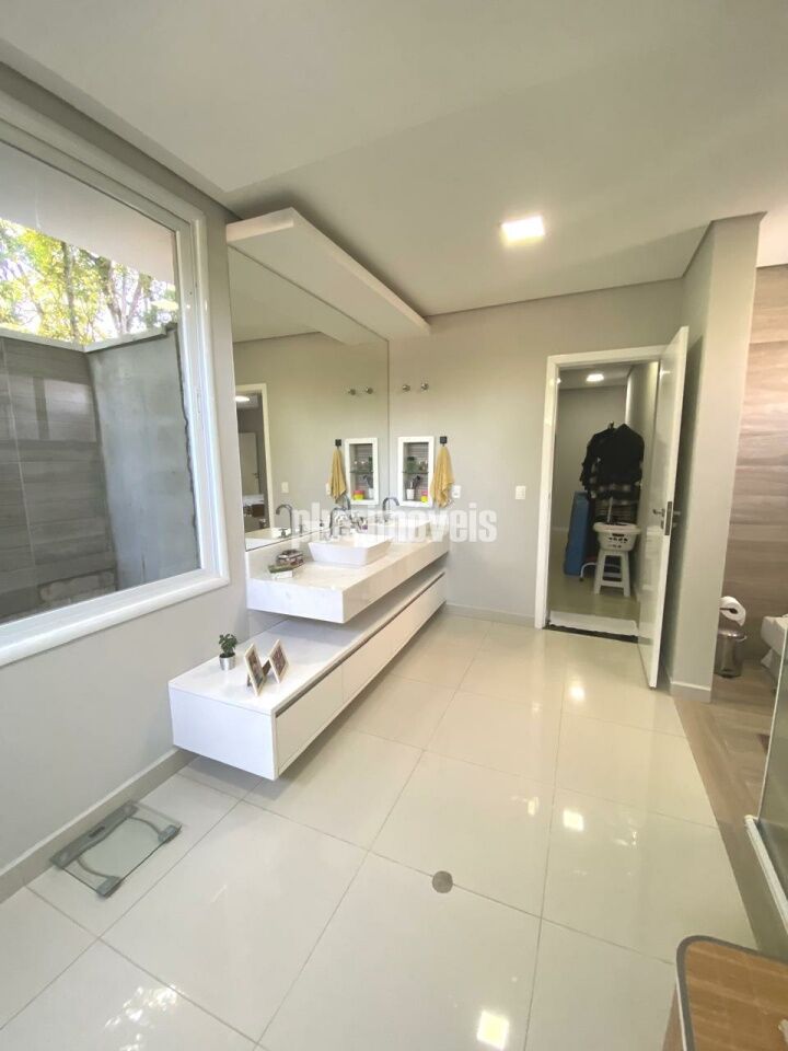 Casa de Condomínio à venda com 3 quartos, 381m² - Foto 38