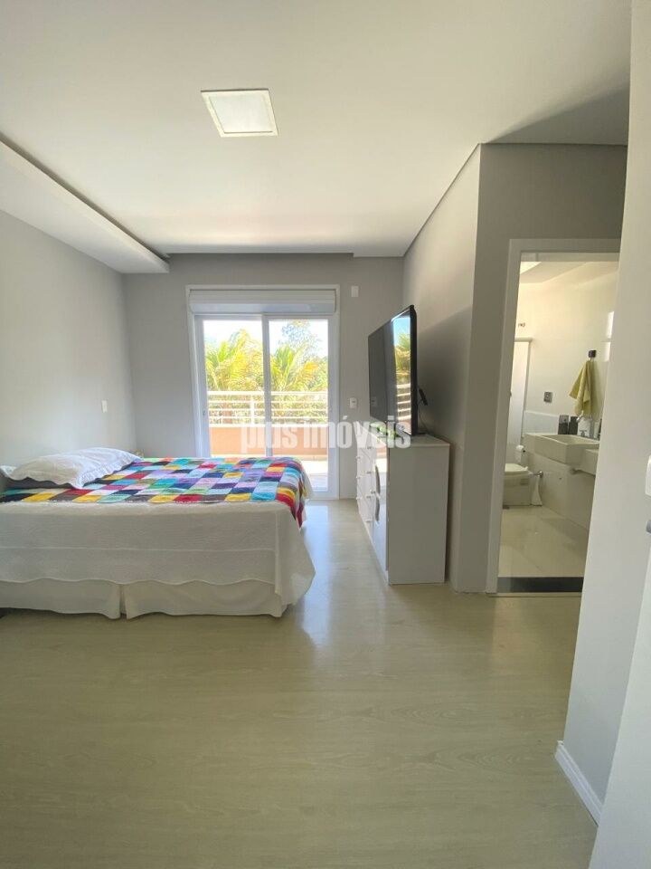 Casa de Condomínio à venda com 3 quartos, 381m² - Foto 33