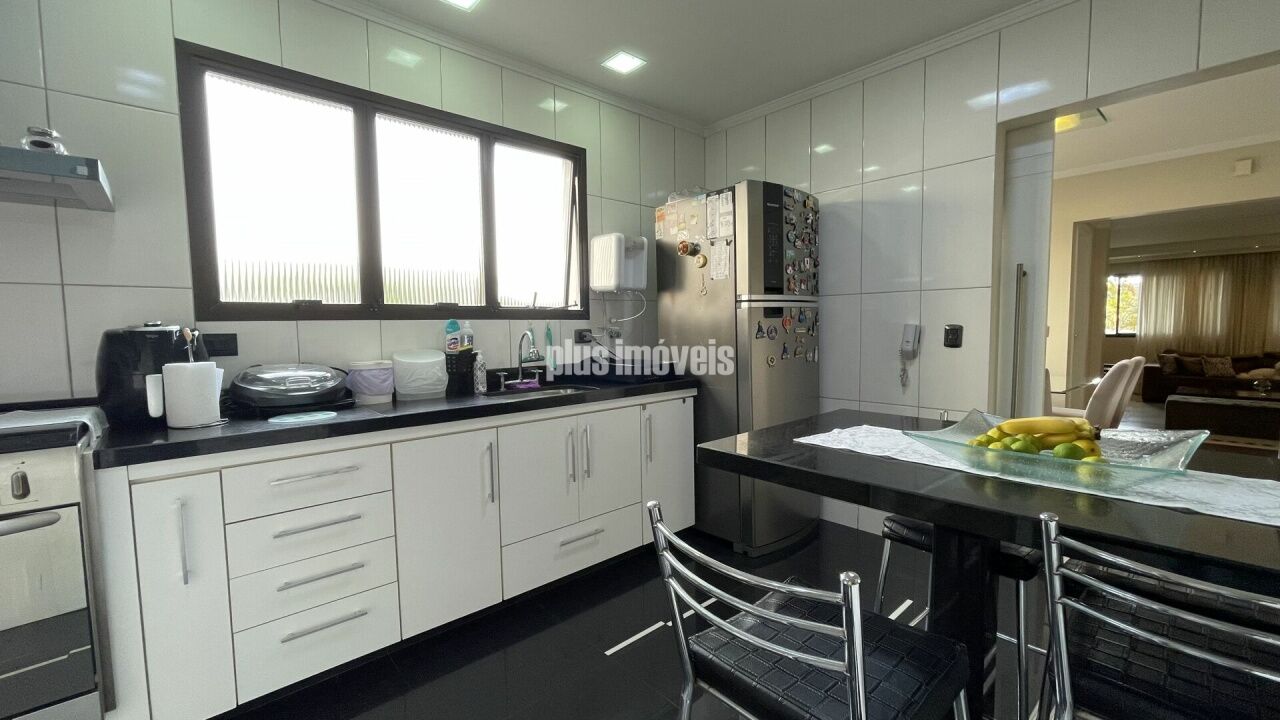 Apartamento, 3 quartos, 186 m² - Foto 8