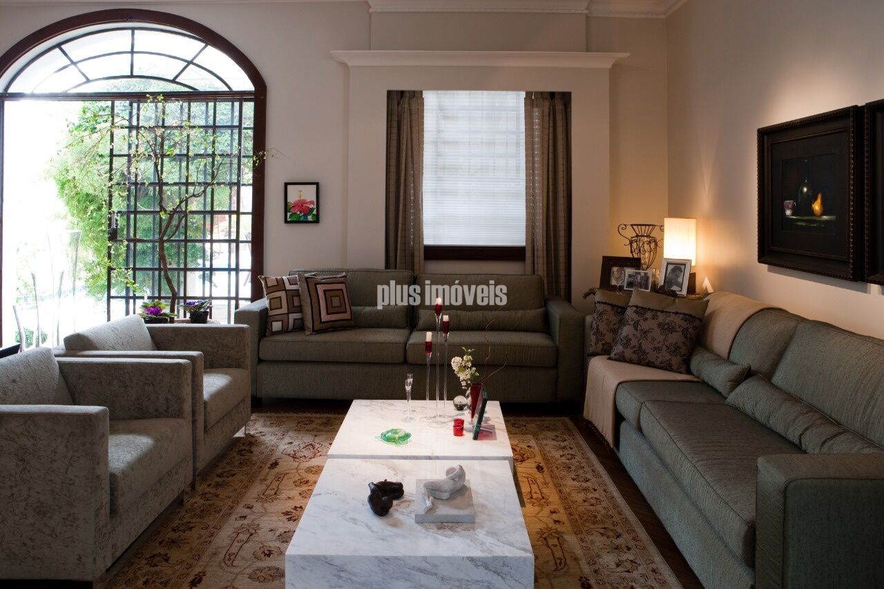 Casa, 4 quartos, 600 m² - Foto 1