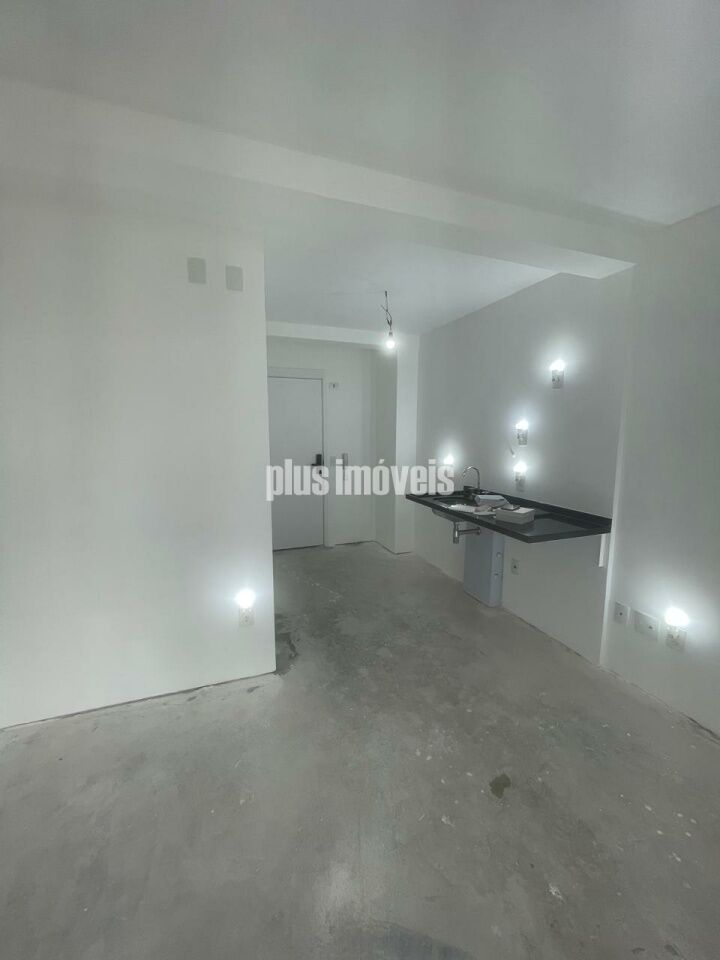 Apartamento, 1 quarto, 28 m² - Foto 2