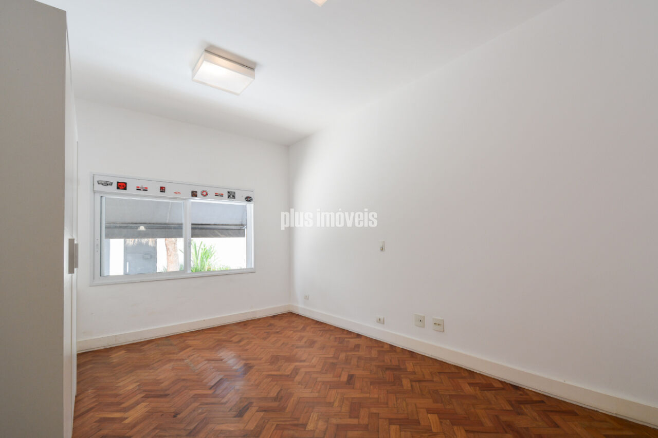 Casa, 3 quartos, 300 m² - Foto 35