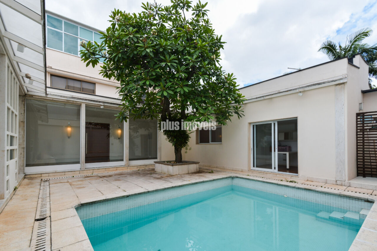 Casa, 3 quartos, 300 m² - Foto 1