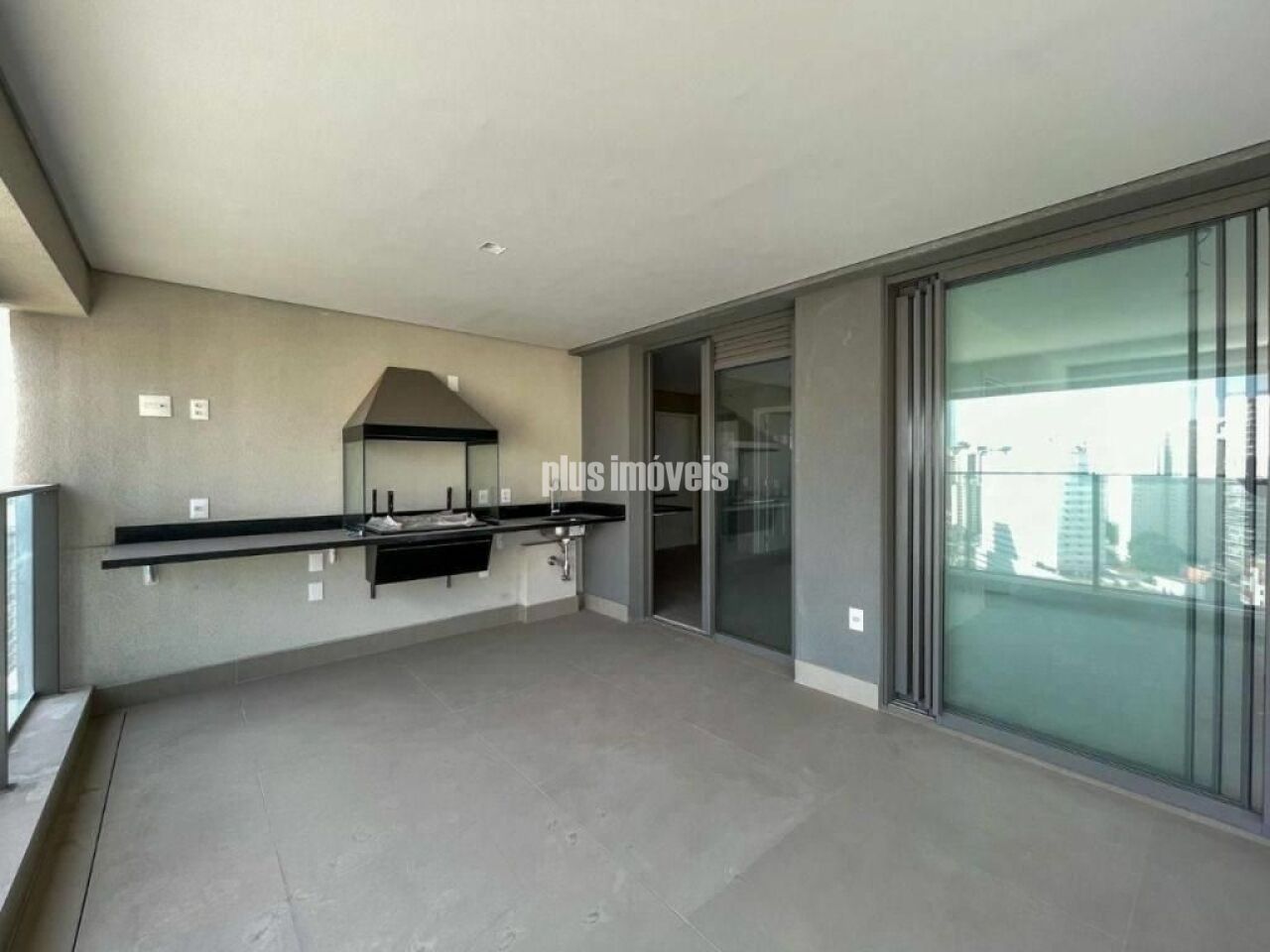 Apartamento, 3 quartos, 160 m² - Foto 1