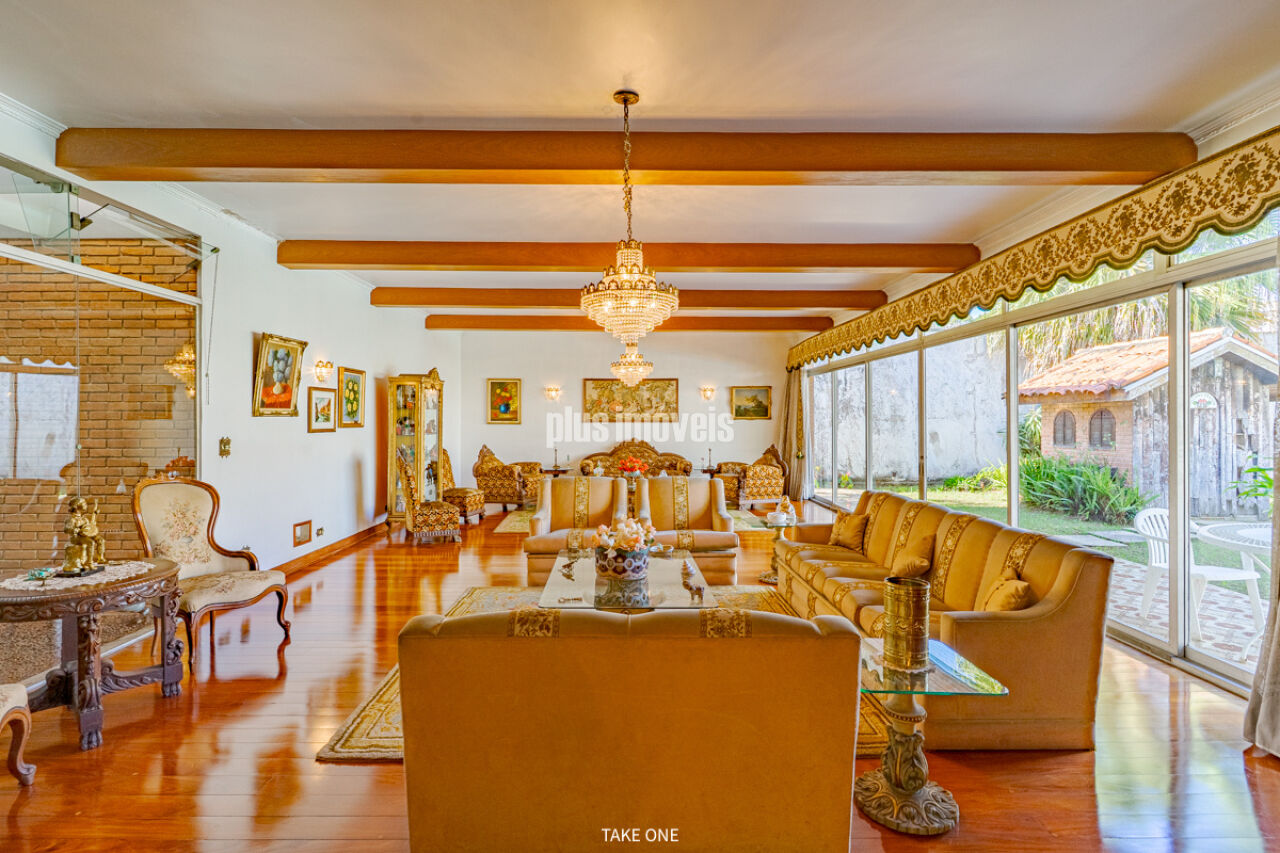Casa, 3 quartos, 589 m² - Foto 1
