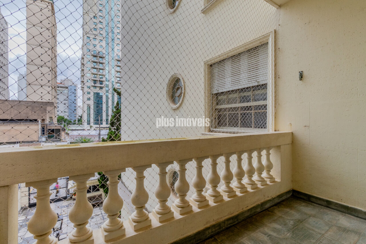 Apartamento, 3 quartos, 229 m² - Foto 2