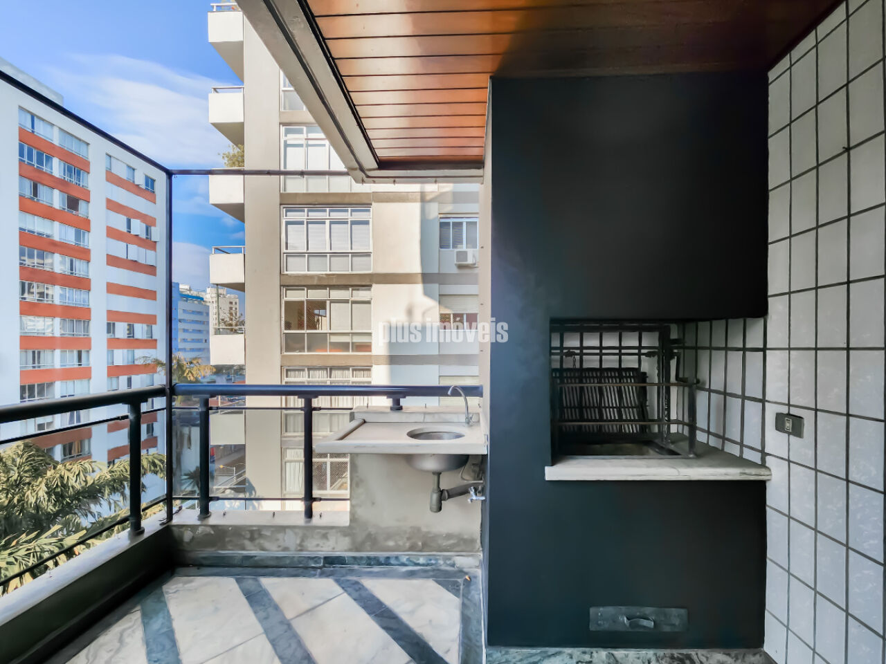 Apartamento, 4 quartos, 245 m² - Foto 1