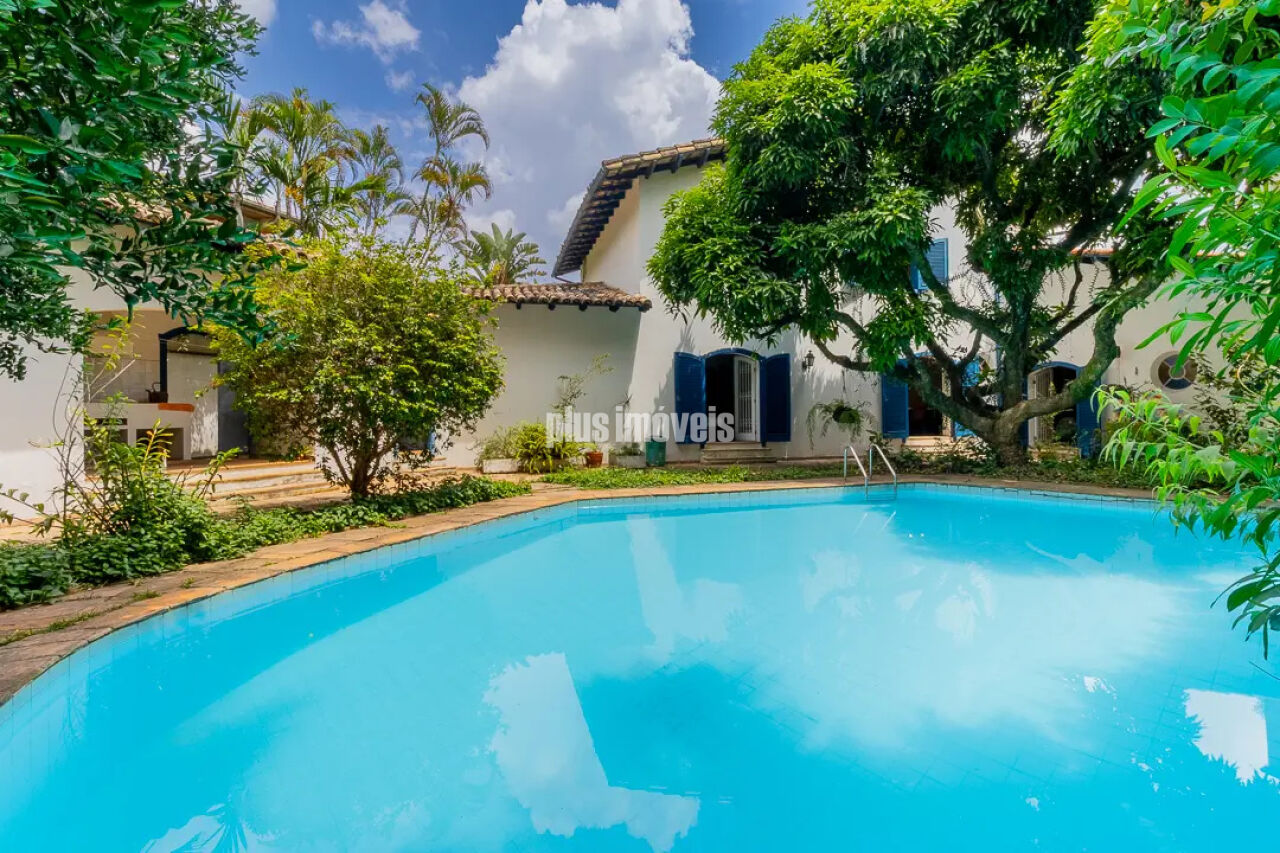 Casa, 3 quartos, 368 m² - Foto 1