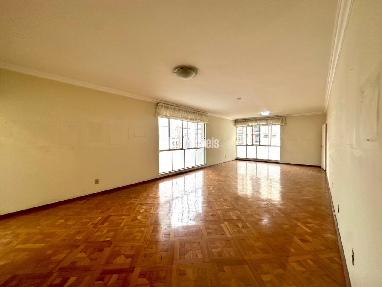 Apartamento, 3 quartos, 260 m² - Foto 1