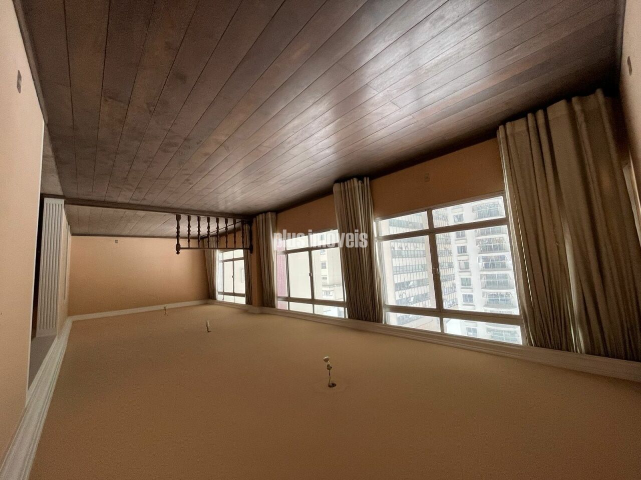 Apartamento, 4 quartos, 220 m² - Foto 1