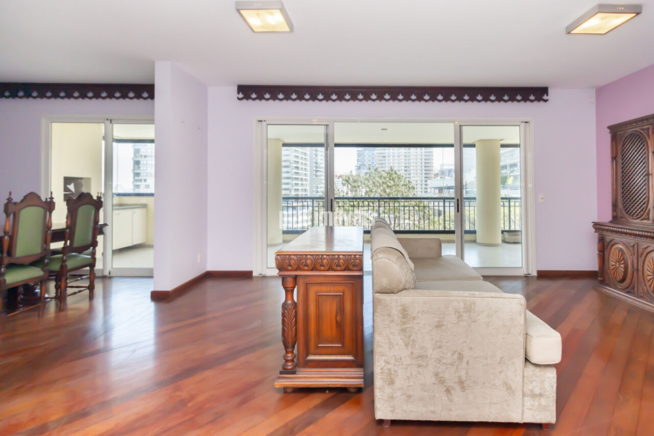 Apartamento, 4 quartos, 214 m² - Foto 1
