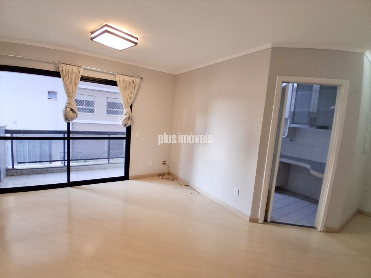 Apartamento, 2 quartos, 70 m² - Foto 2