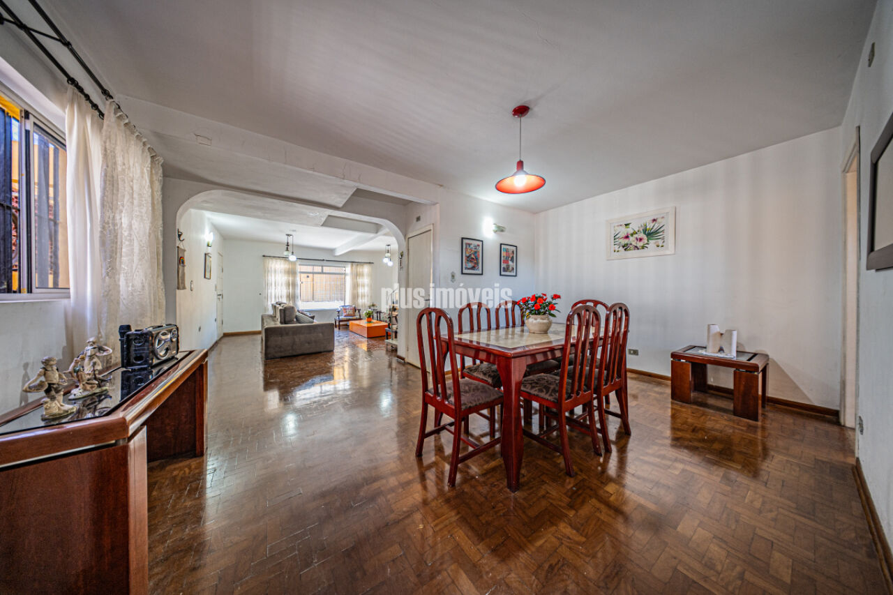 Casa, 6 quartos, 256 m² - Foto 1