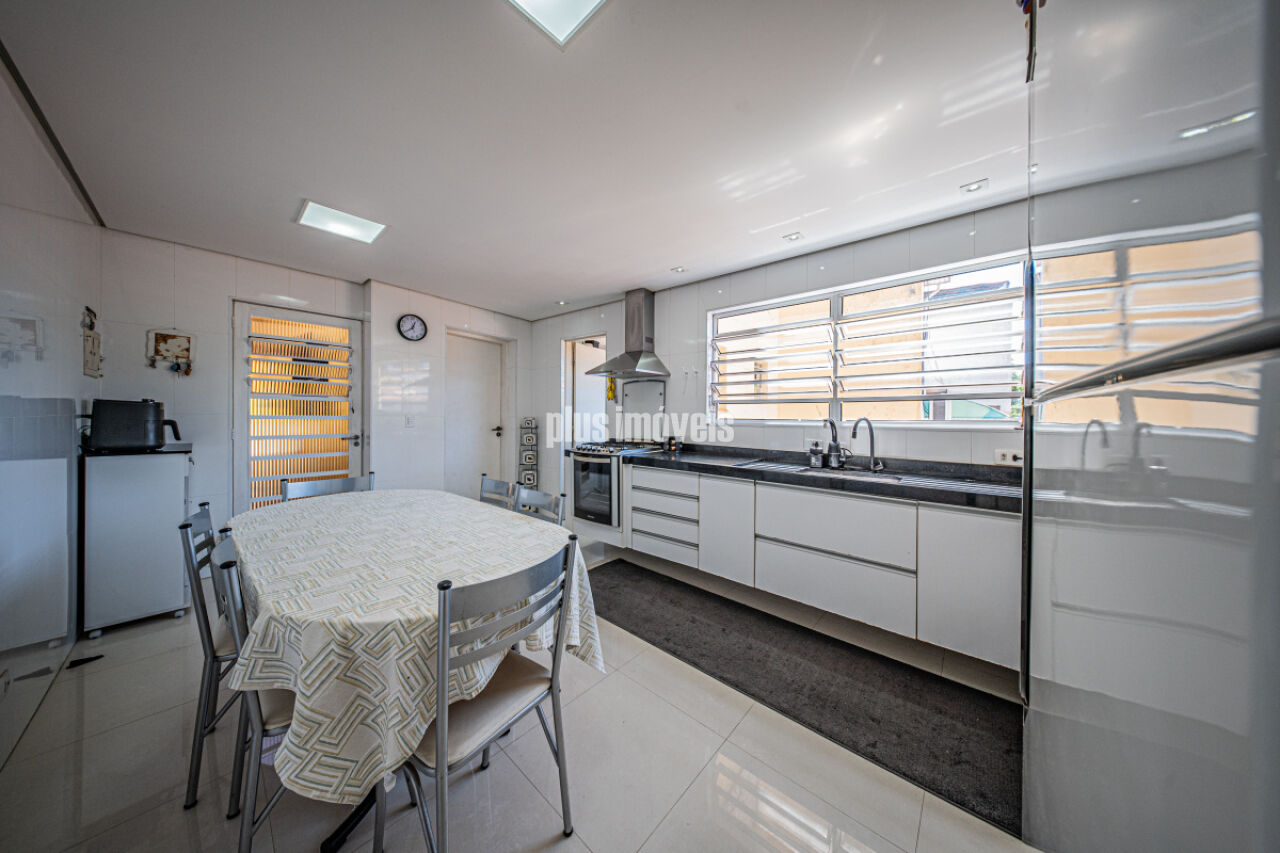 Casa, 6 quartos, 256 m² - Foto 40