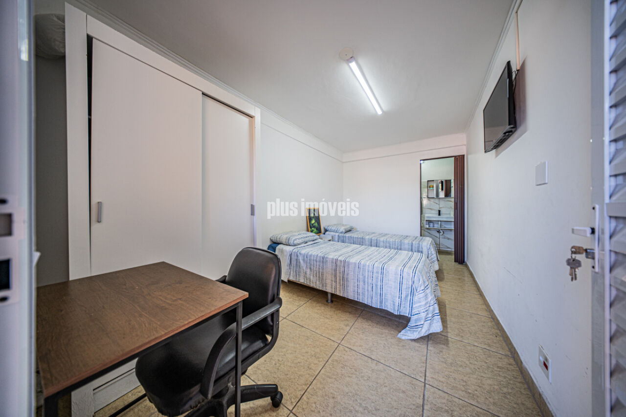 Casa, 6 quartos, 256 m² - Foto 42