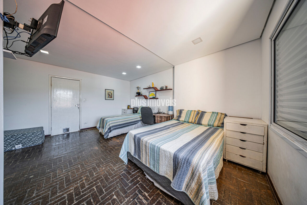 Casa, 6 quartos, 256 m² - Foto 22
