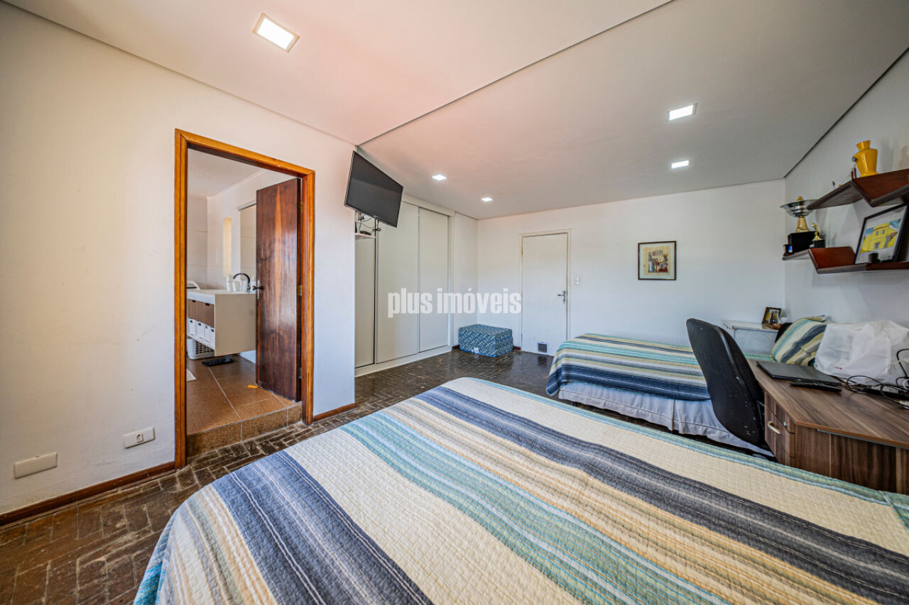 Casa, 6 quartos, 256 m² - Foto 24