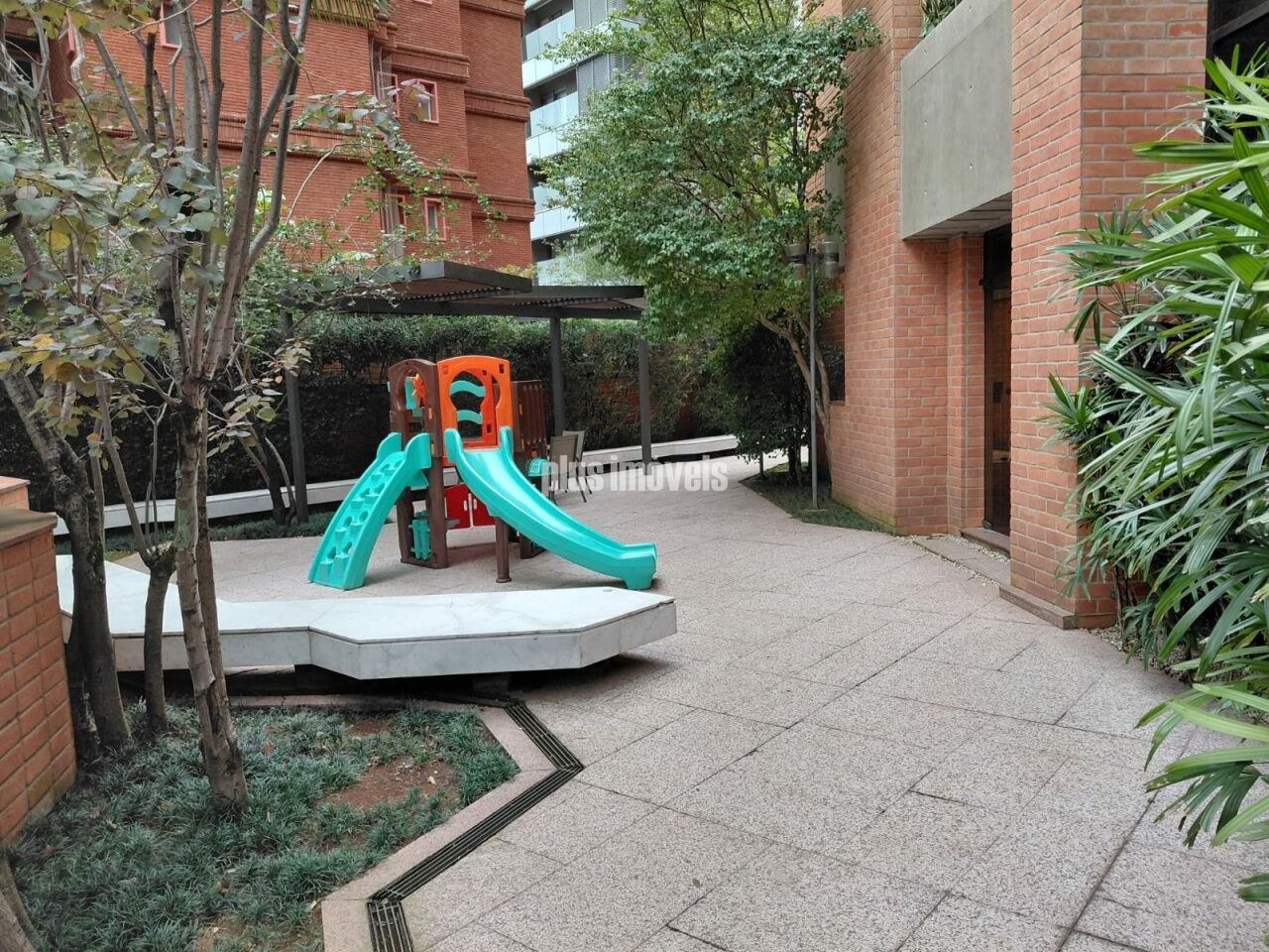 Apartamento, 3 quartos, 260 m² - Foto 32
