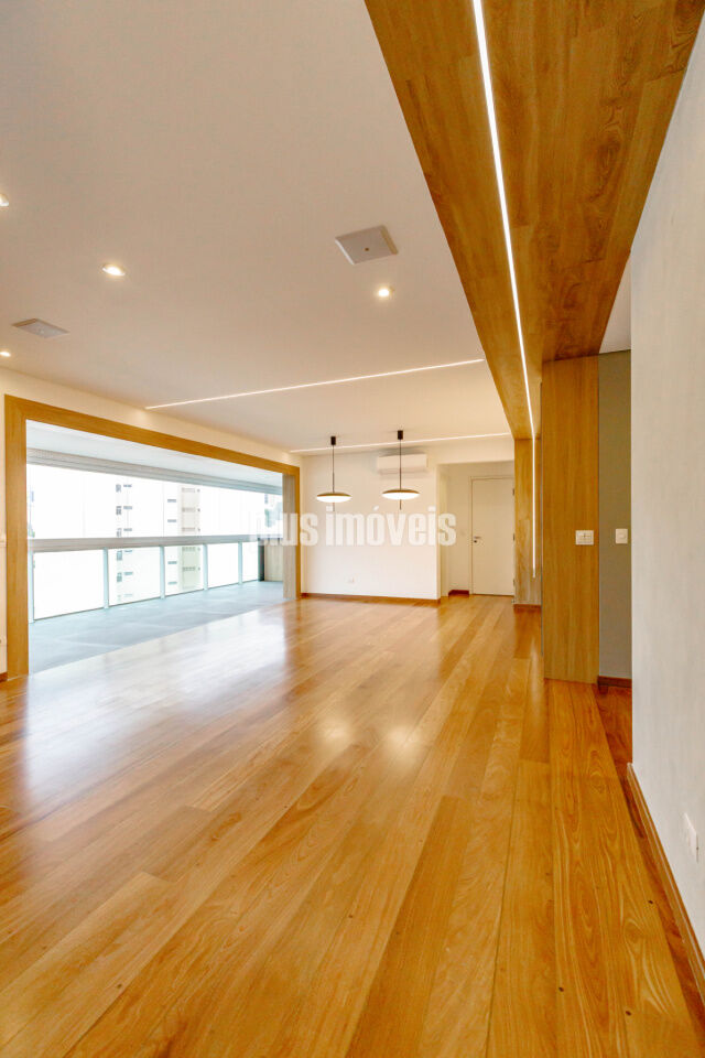 Apartamento, 3 quartos, 234 m² - Foto 2