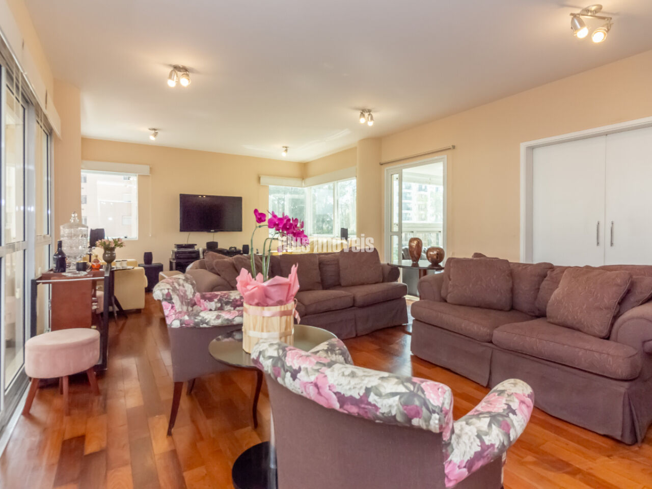 Apartamento, 4 quartos, 244 m² - Foto 12