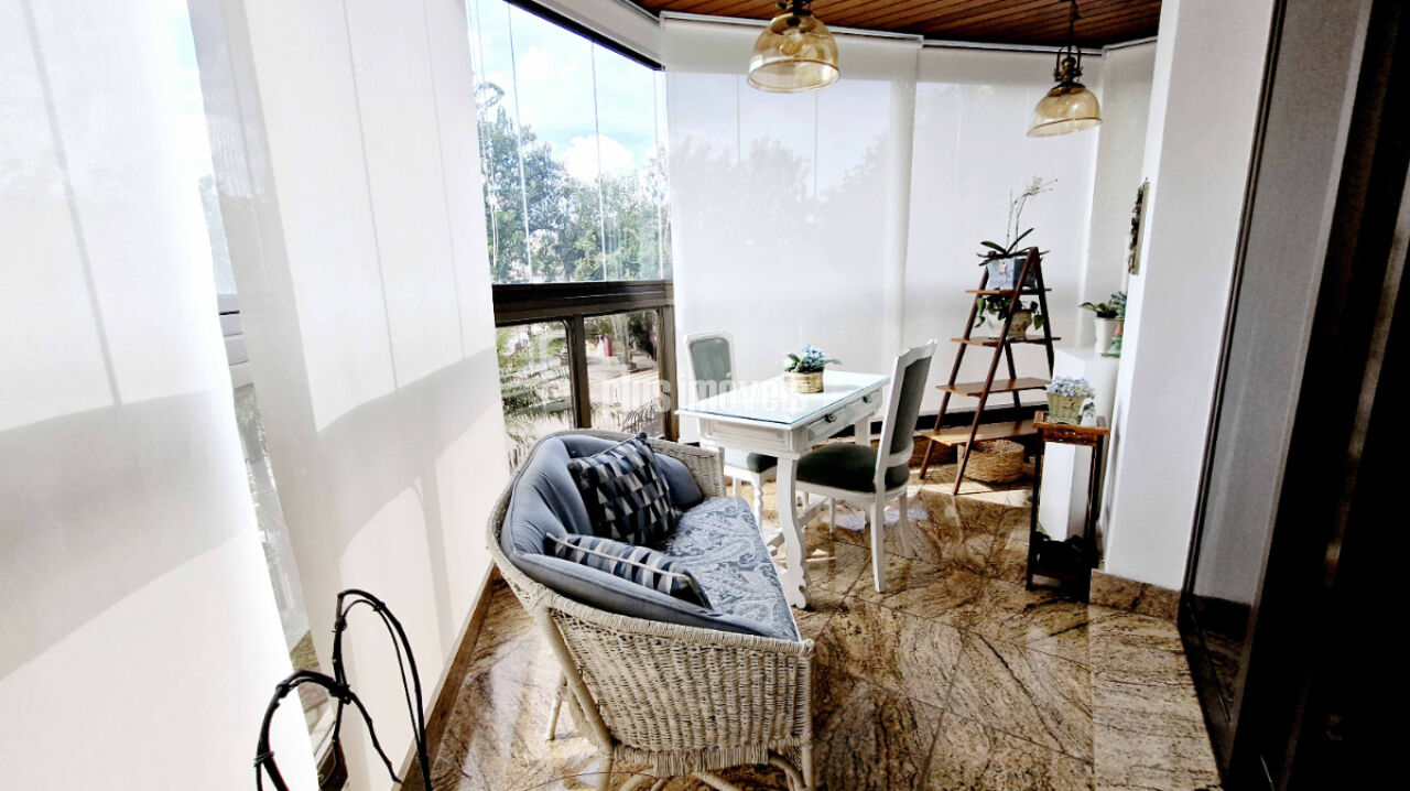 Apartamento, 4 quartos, 242 m² - Foto 2