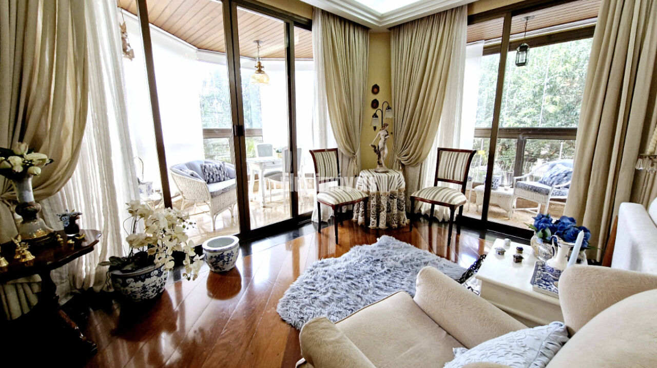 Apartamento, 4 quartos, 242 m² - Foto 1