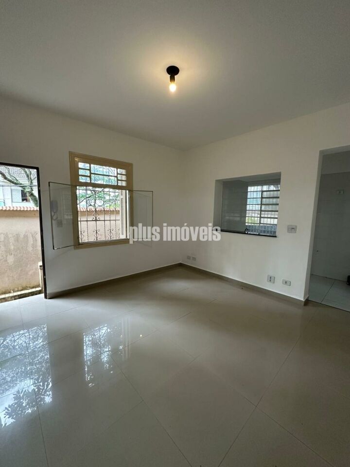 Casa, 4 quartos, 240 m² - Foto 1