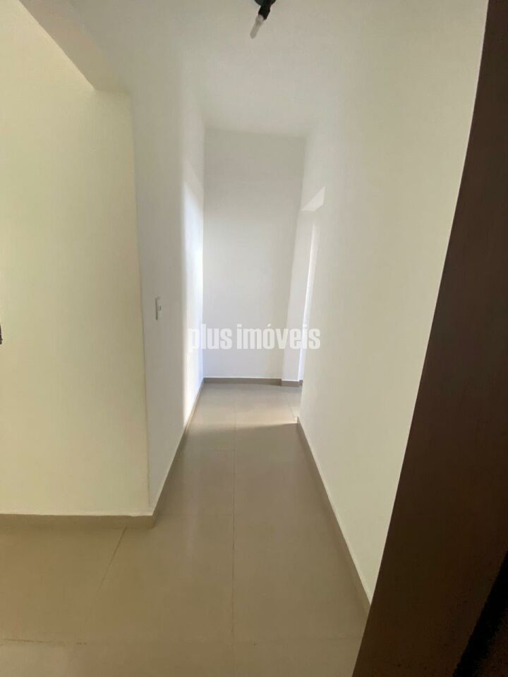 Casa, 4 quartos, 240 m² - Foto 13