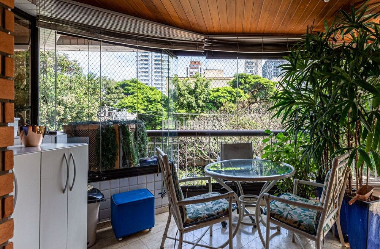 Apartamento, 4 quartos, 200 m² - Foto 1