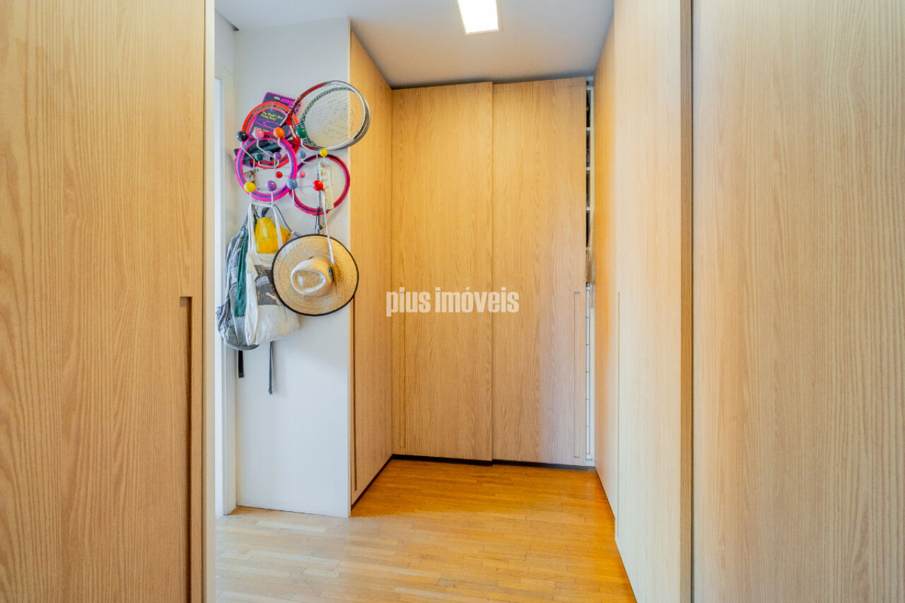 Apartamento, 3 quartos, 248 m² - Foto 32