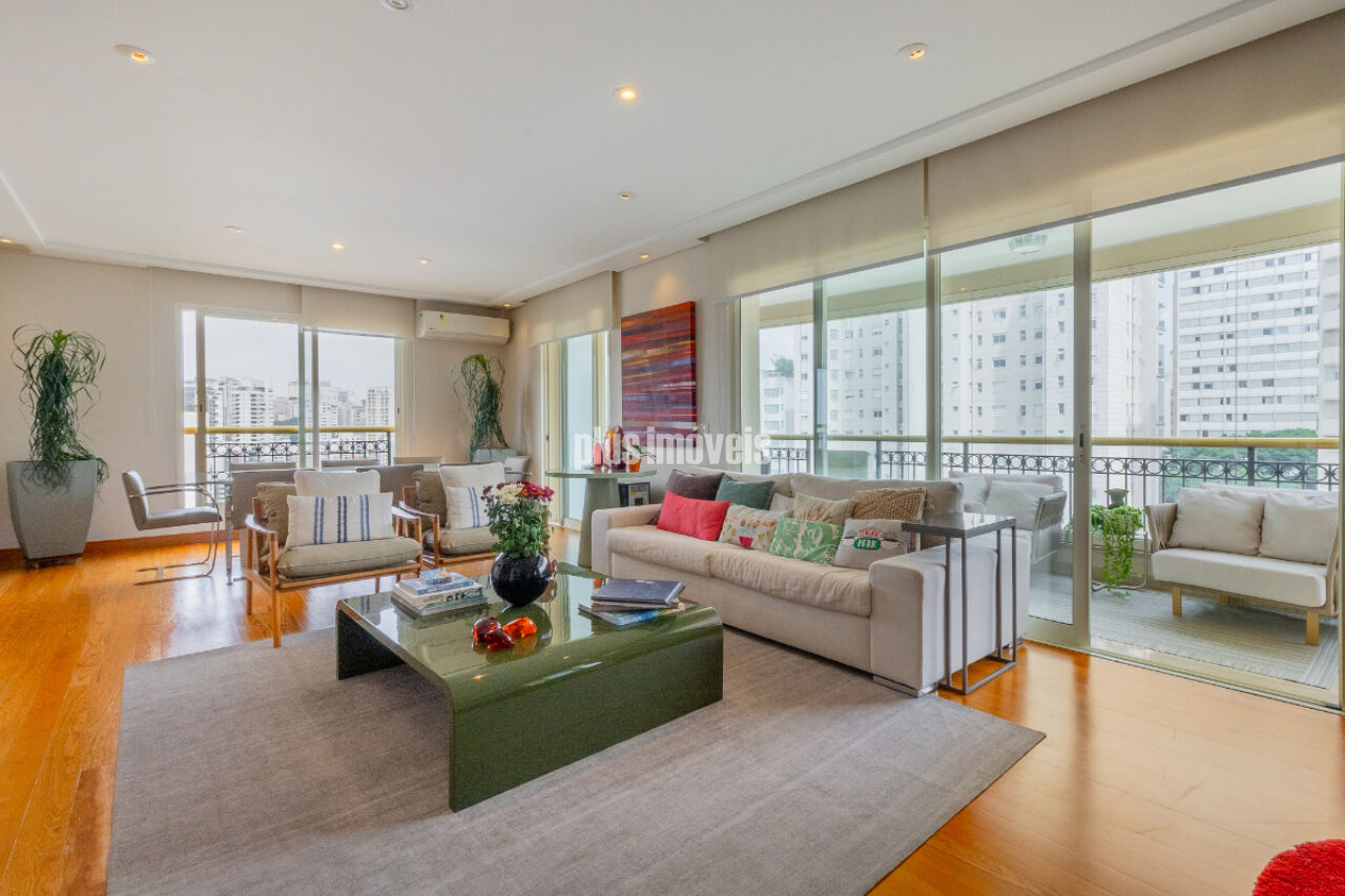 Apartamento, 3 quartos, 228 m² - Foto 2