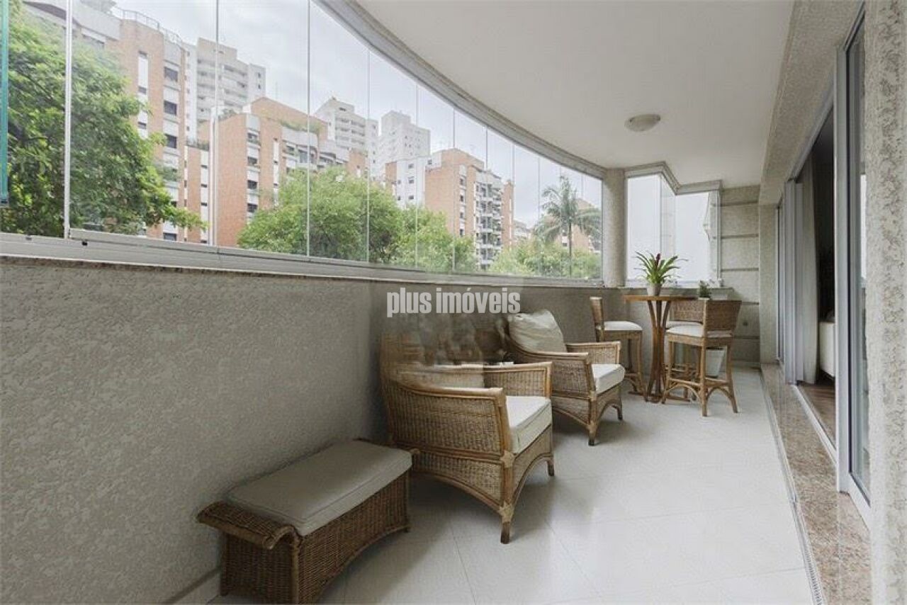 Apartamento, 4 quartos, 253 m² - Foto 1