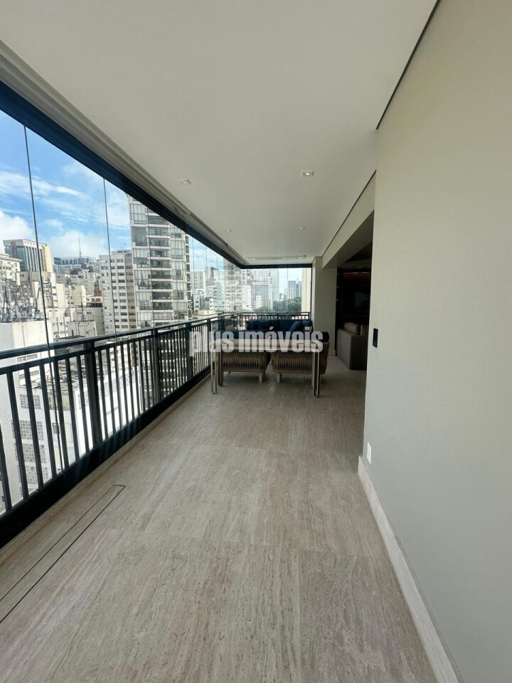 Apartamento, 3 quartos, 226 m² - Foto 2