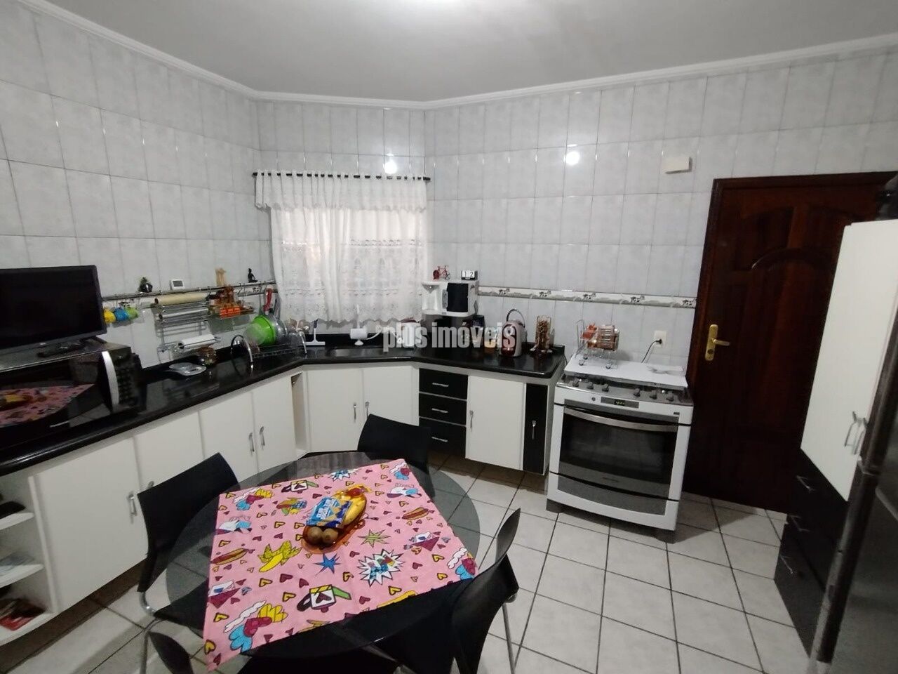 Casa, 3 quartos, 210 m² - Foto 4