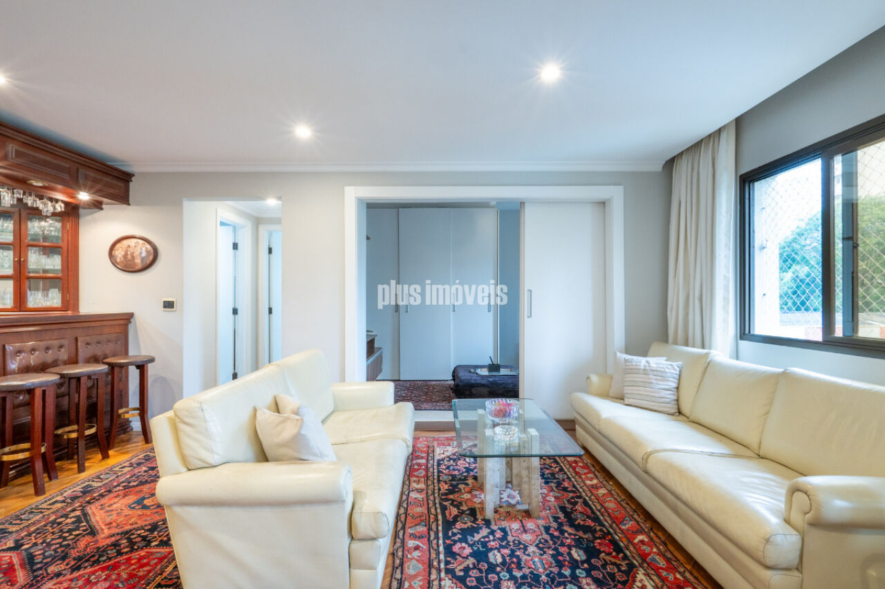 Apartamento, 3 quartos, 1321 m² - Foto 1