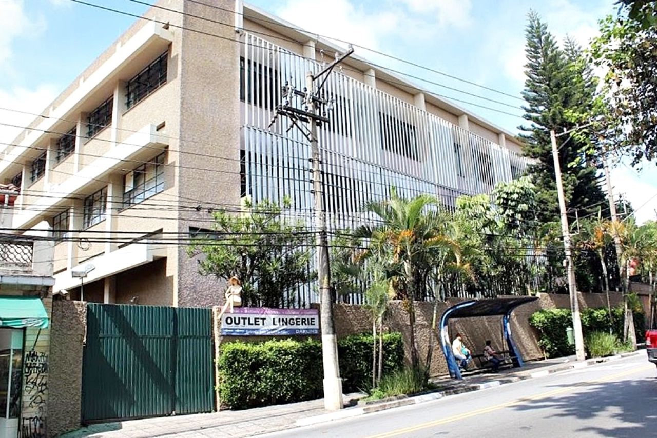 Prédio Inteiro à venda, 8813m² - Foto 1