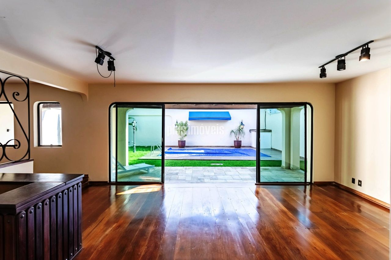 Casa, 3 quartos, 278 m² - Foto 2