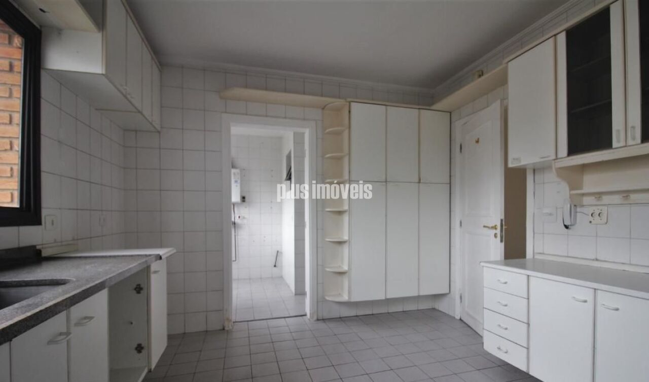 Apartamento à venda com 3 quartos, 210m² - Foto 20