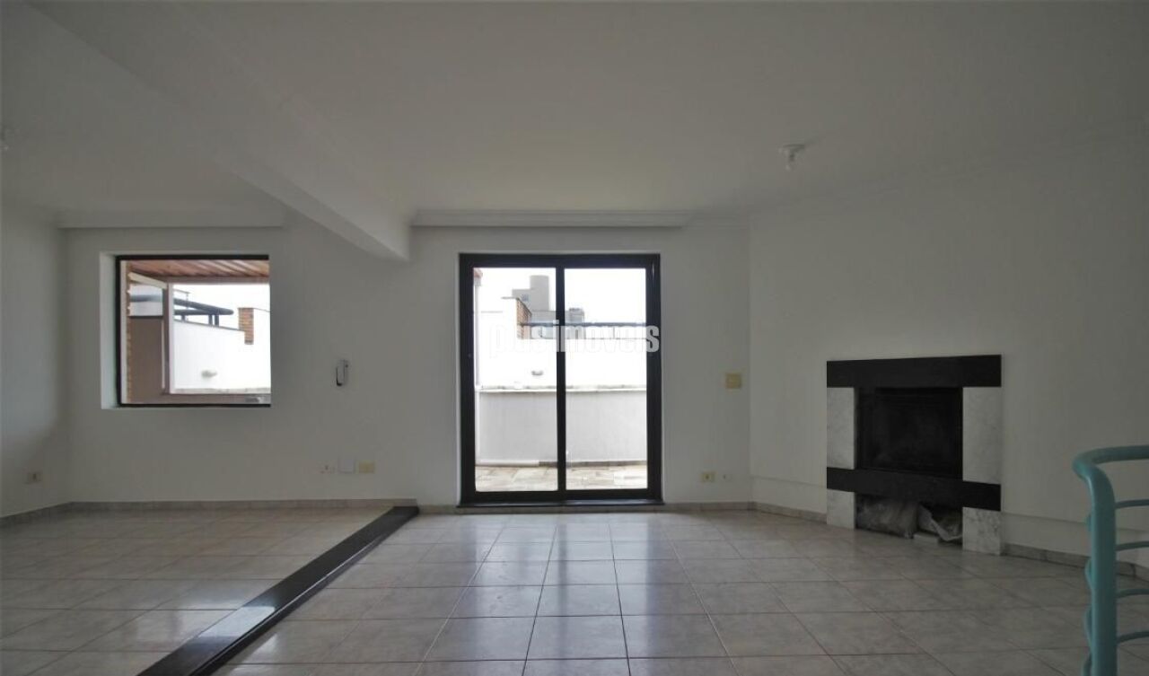 Apartamento à venda com 3 quartos, 210m² - Foto 8