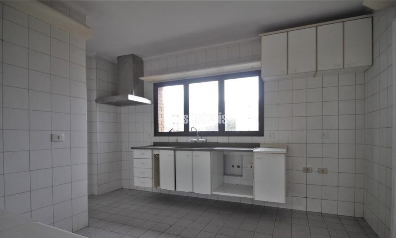 Apartamento à venda com 3 quartos, 210m² - Foto 22