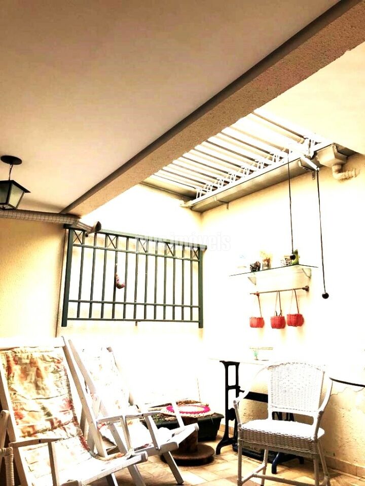 Casa de Condomínio à venda com 3 quartos, 143m² - Foto 3
