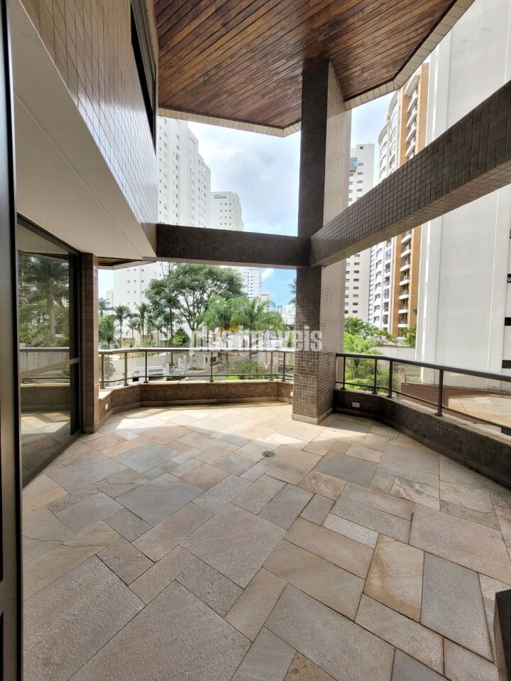 Apartamento, 4 quartos, 326 m² - Foto 1