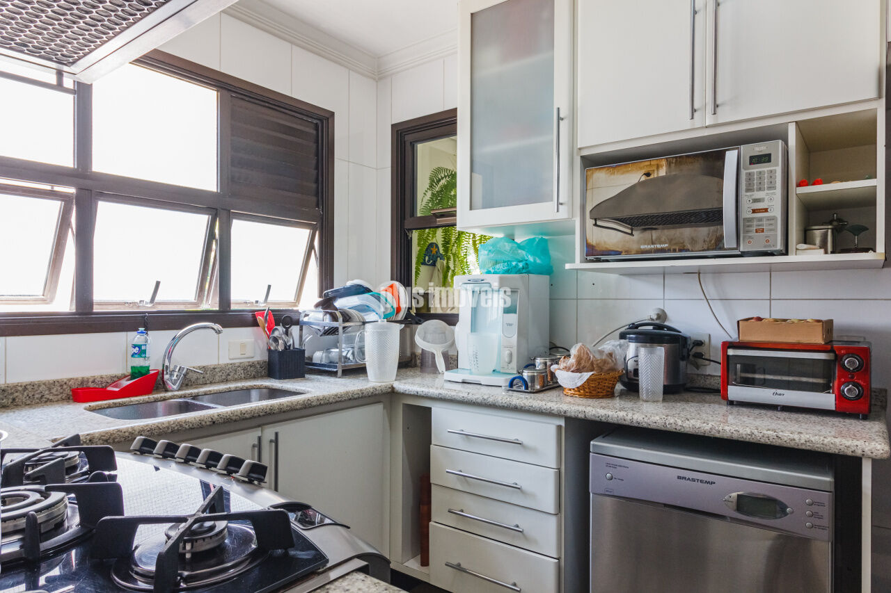 Apartamento à venda com 4 quartos, 200m² - Foto 12