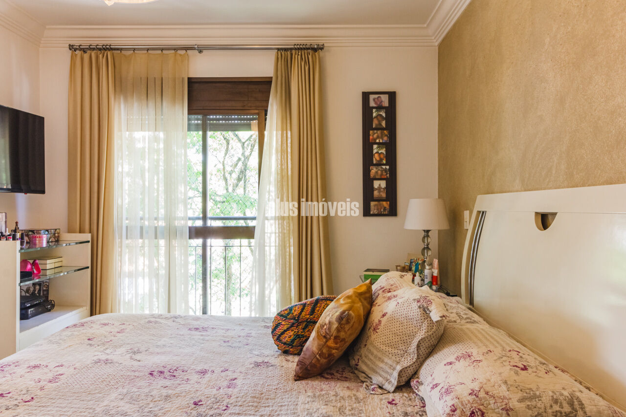 Apartamento à venda com 4 quartos, 200m² - Foto 14